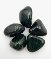 Green Goldstone (1) Tumbled Stone