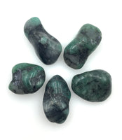 Emerald (Green Beryl) (1) Tumbled Stone