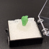 Garnet Tsavorite (Grossular) #4 Thumbnail Specimen (Merelani Hills, Tanzania)