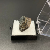 Hematite #9 Rose Thumbnail Specimen (Ouro Preto, MG, Brazil)