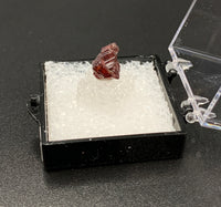 Garnet Spessartine #1 Thumbnail Specimen (Navegadora, Brazil)