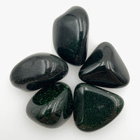 Green Goldstone (1) Tumbled Stone