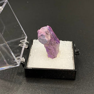 Sugilite #7 Thumbnail Specimen (The Wessels, South Africa)