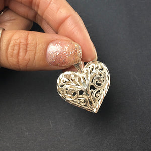 Heart Shaped Filigree Open Design Sterling Silver Pendant
