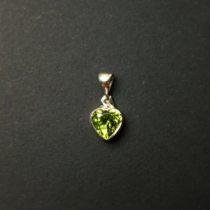 Peridot Lime Green Gem Faceted Heart Shaped Natural Gemstone Sterling Silver Pendant